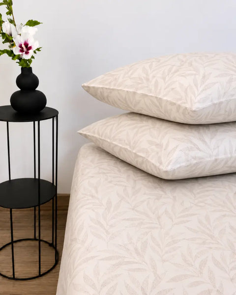 Leaf Pattern Satin Bedsheet Set – 5 Pcs
