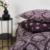 Plum Mandala Cotton Reversible Quilt Cover Set – 7 Pcs