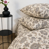 Classic Paisley Satin Reversible Quilt Cover Set – 7 Pcs