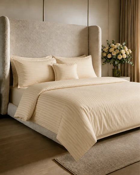 Elegant Skin Stripe Quilt Cover Set – 7 Pcs