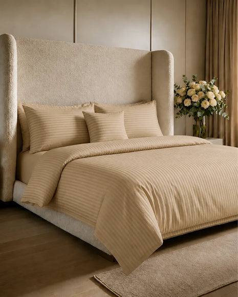 Deluxe Cream Stripe Quilt Cover Set – 7 Pcs