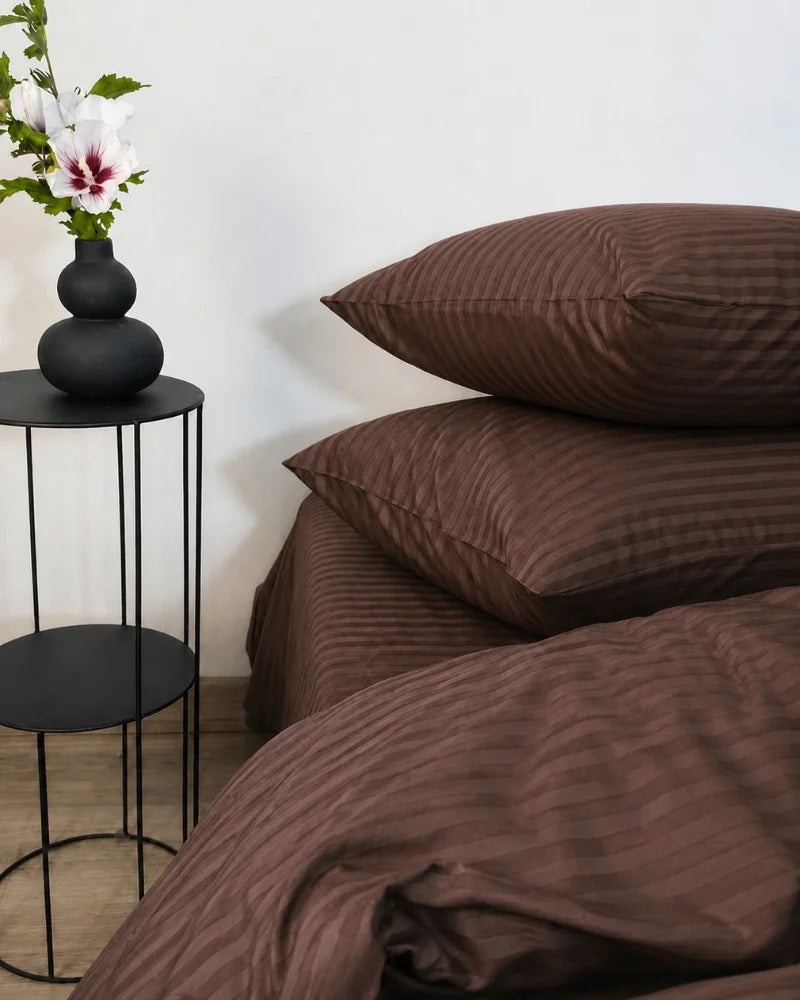 Dark Brown Stripe Quilt Cover Set – 7 Pcs