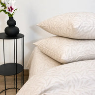 Leaf Pattern Satin Reversible Quilt Cover Set – 7 Pcs