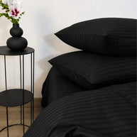 Cozy Luxury Black Stripe Quilt Cover Set – 7 Pcs